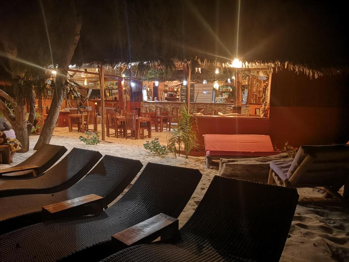 Ocean Lodge Kite & Windsurf Antsiranana Экстерьер фото