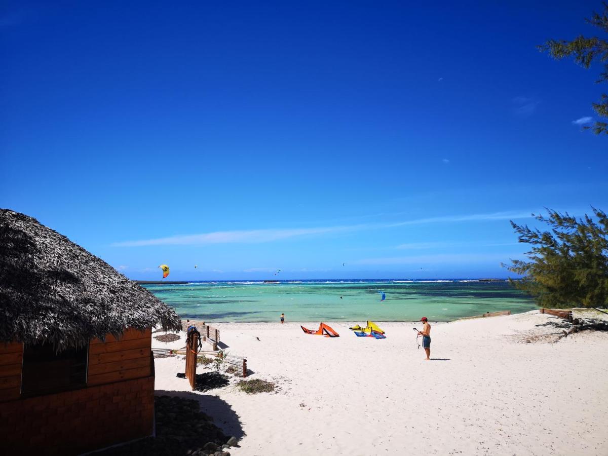Ocean Lodge Kite & Windsurf Antsiranana Экстерьер фото