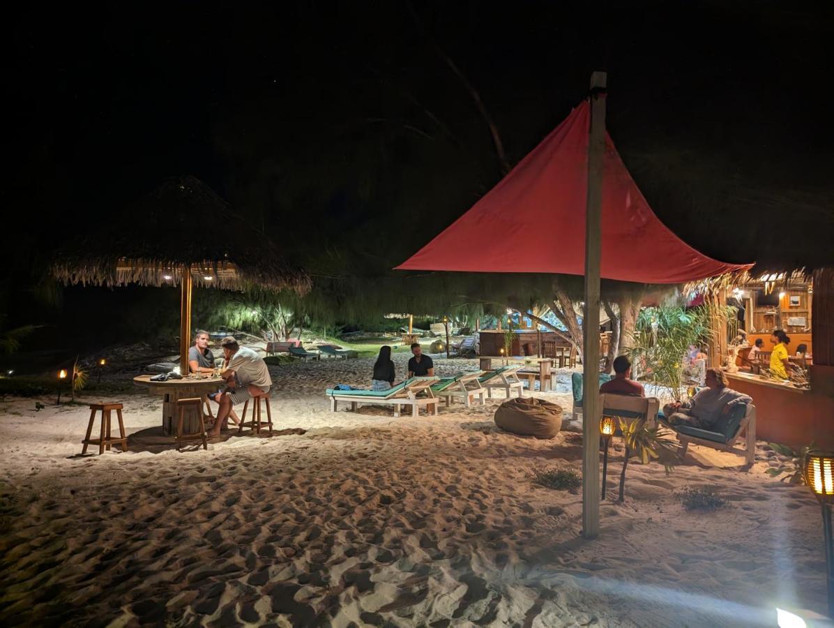 Ocean Lodge Kite & Windsurf Antsiranana Экстерьер фото