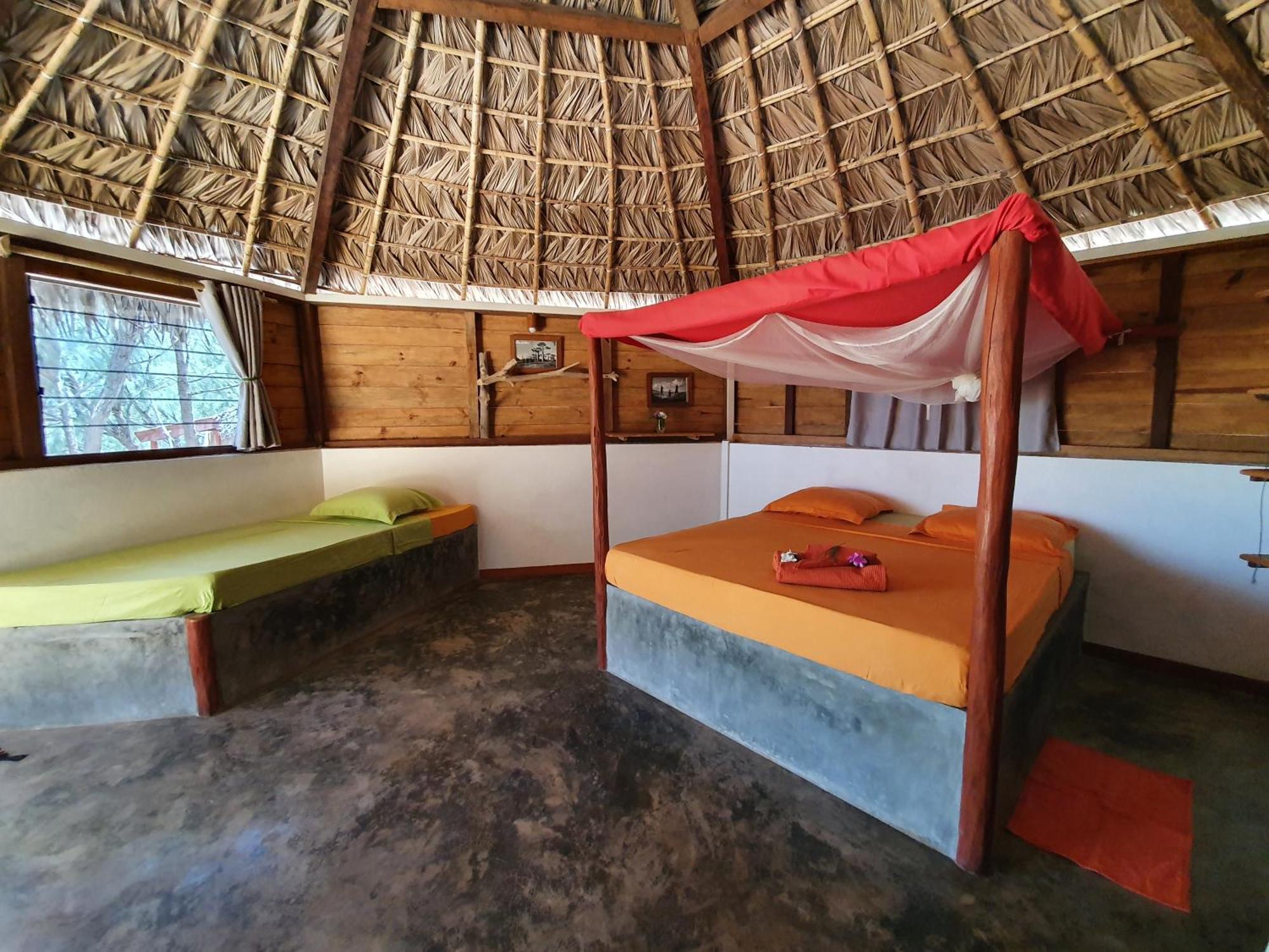 Ocean Lodge Kite & Windsurf Antsiranana Экстерьер фото