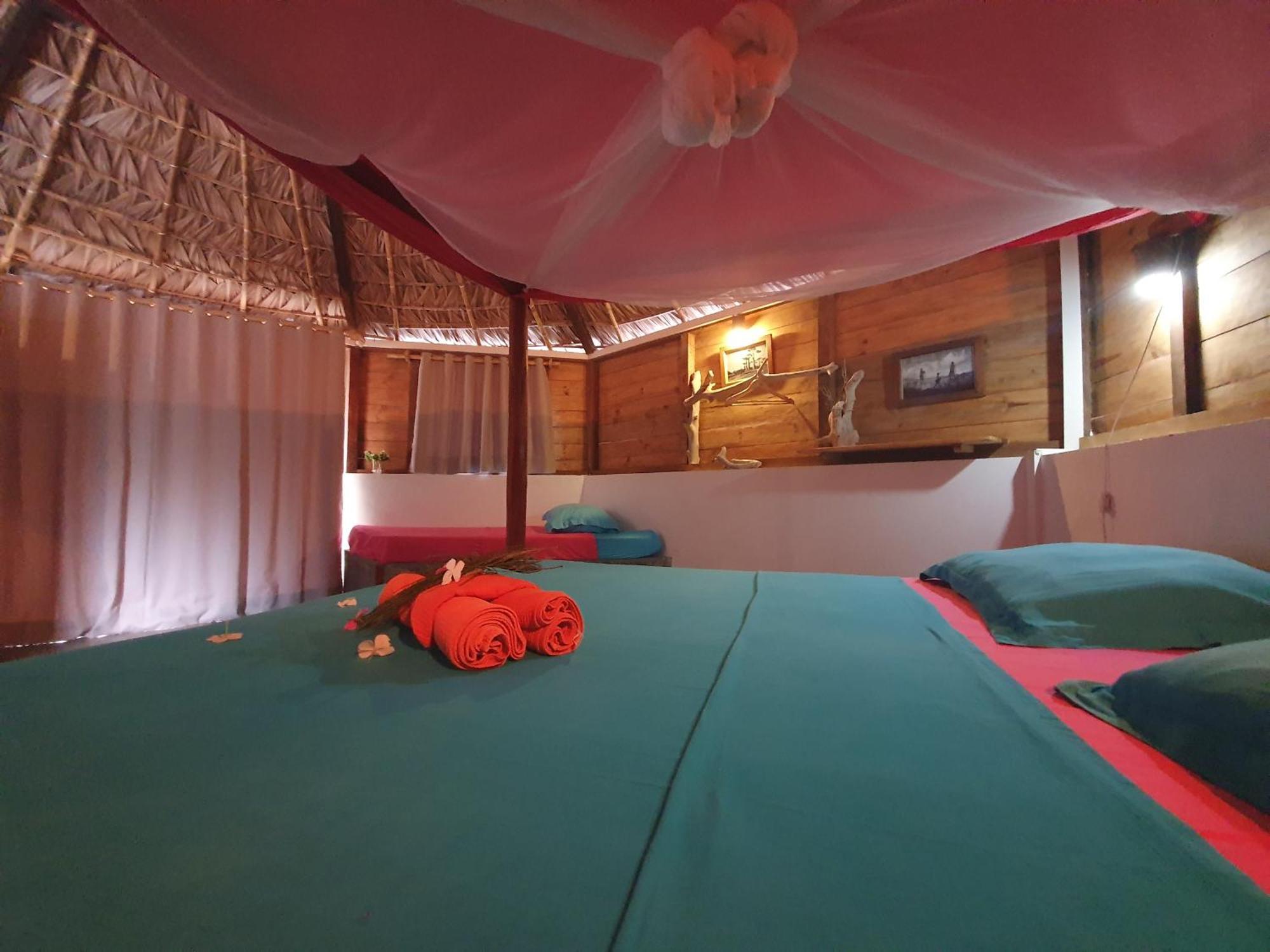 Ocean Lodge Kite & Windsurf Antsiranana Экстерьер фото