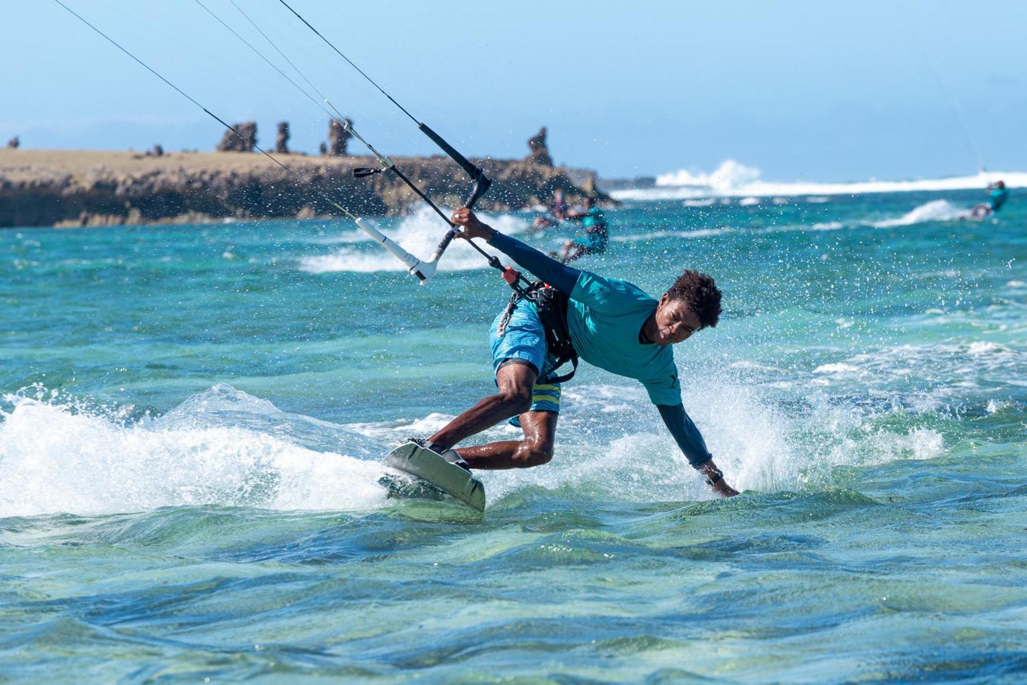 Ocean Lodge Kite & Windsurf Antsiranana Экстерьер фото